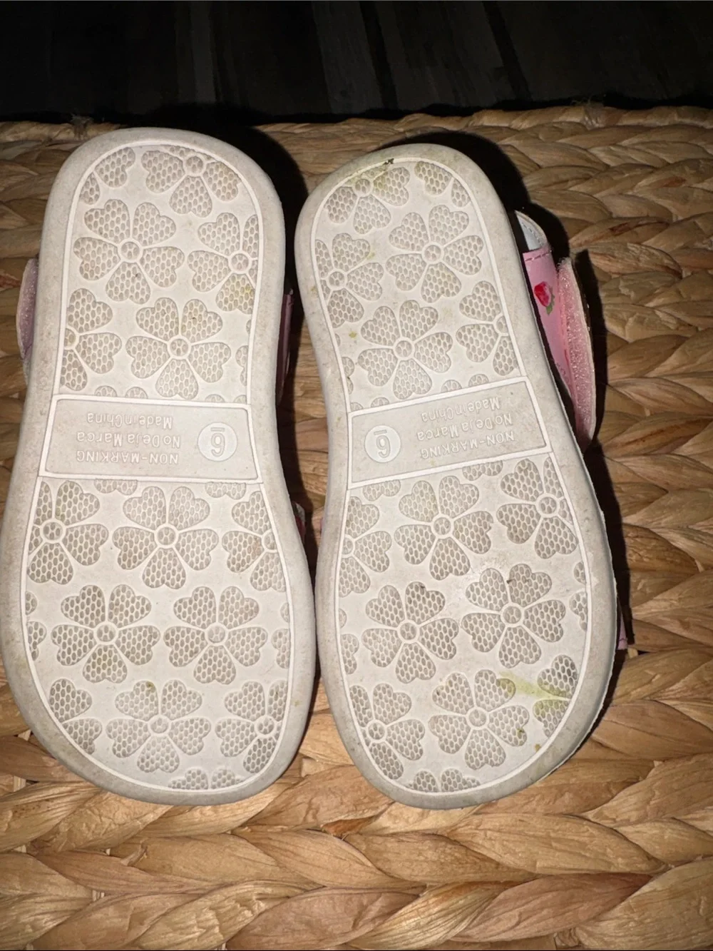Kids Pink Strawberry shortcake Print Velcro Sandals
